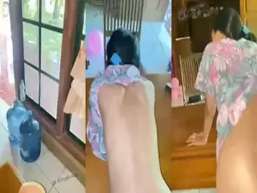 Skandal Intim Tante Cantik Di Rumah Sepi